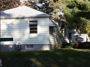 59 Curtice St W, Saint Paul, MN 55107