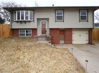 1620 Vale Cir, Lincoln, NE 68521