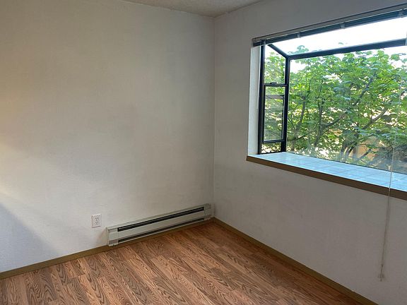 5th image of 23001 Lakeview Dr #1-206