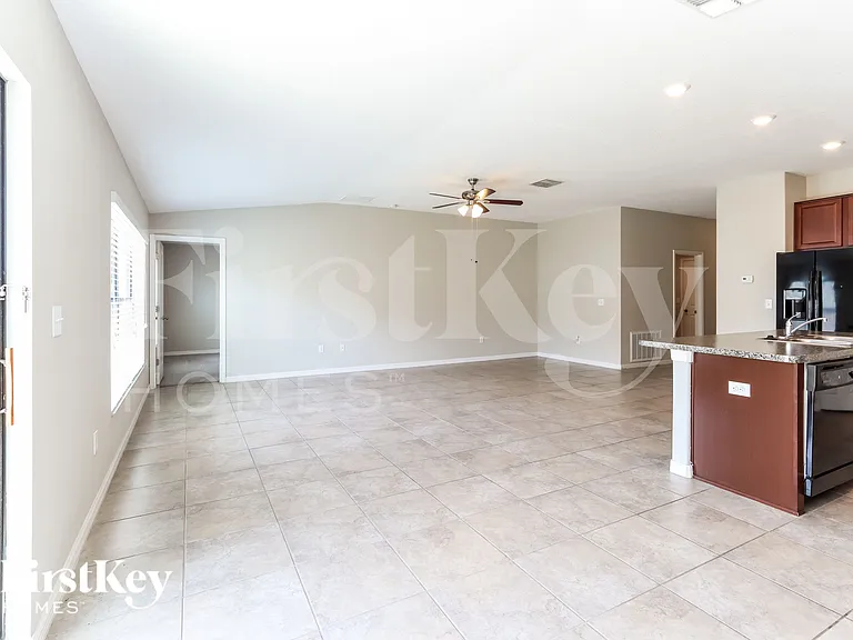 12608 Lemon Pepper Dr — Photo 3