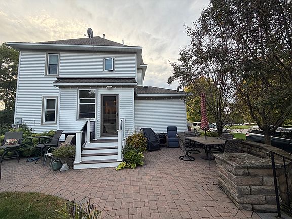 3rd image of 627 12th St