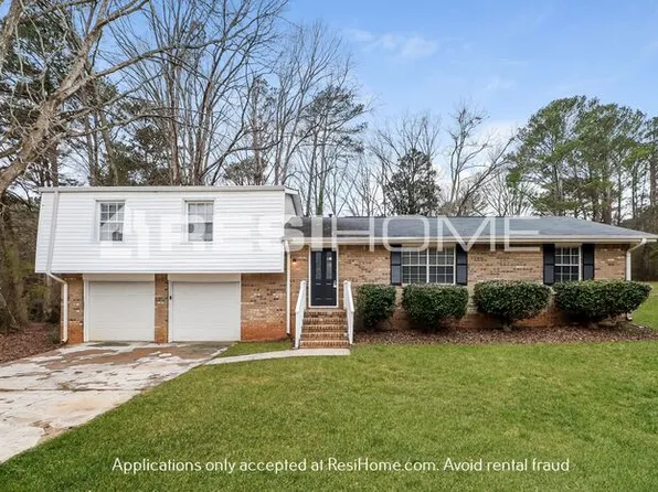 2129 Kings Forest Dr SE, Conyers, GA 30013