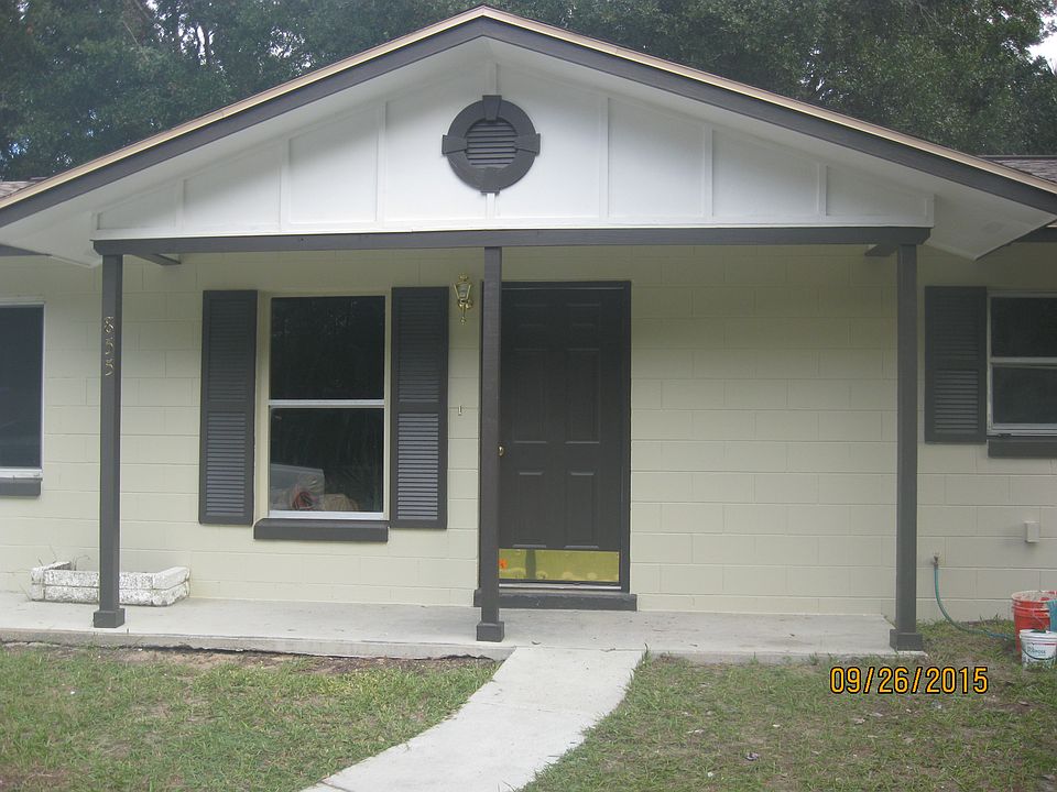 1st image of 855 NE 1st Ter