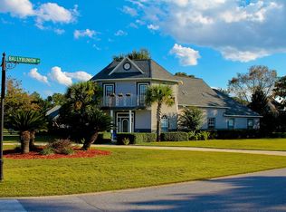 3215 Cobblestone Dr, Pace, FL 32571
