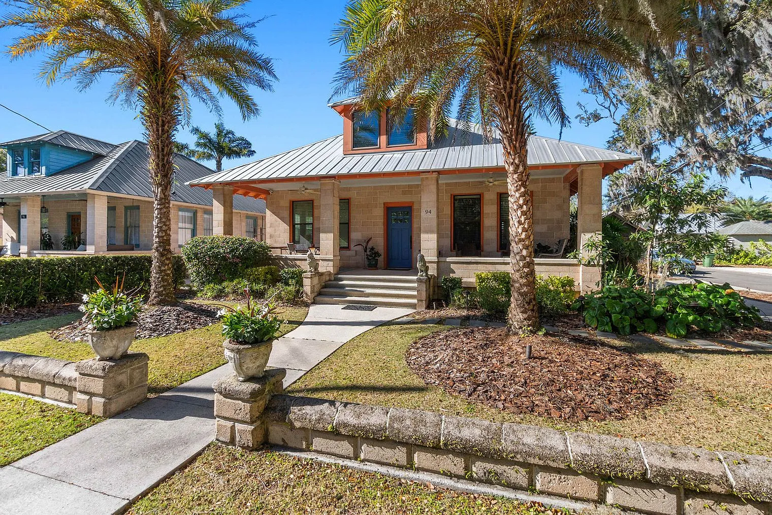 3 bed, 3.0 bath, 1872 sqft, $7,286 — Photo 4