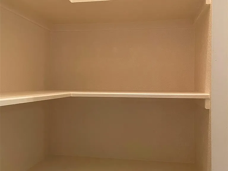 120 W Brazos Dr — Photo 19