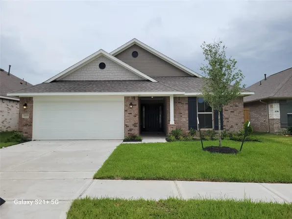 436 Bryan Way, Angleton, TX 77515