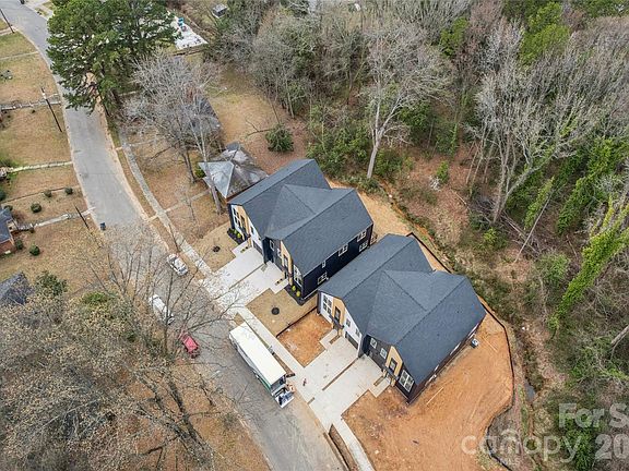 5th image of 2416 Crestview Dr