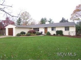 15 Fairway Acres, Parkersburg, WV 26104