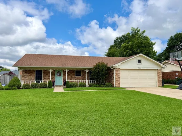 3505 Fairfield Dr, Texarkana, AR 71854