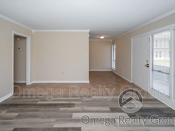 5th image of 4724 S Court St APT 116