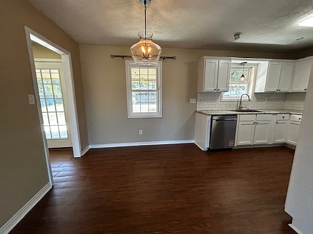 3 bed, 1004 sqft, $1,450 — Photo 4