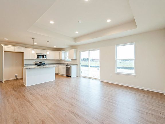 4th image of 327 Phillips Ave Lot 12