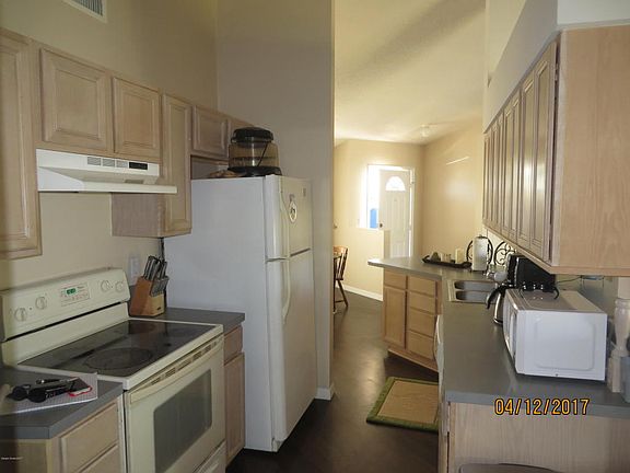 3rd image of 6146 Sunflower Dr