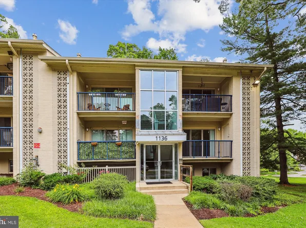 1136 Cove Rd APT 202, Annapolis, MD 21403