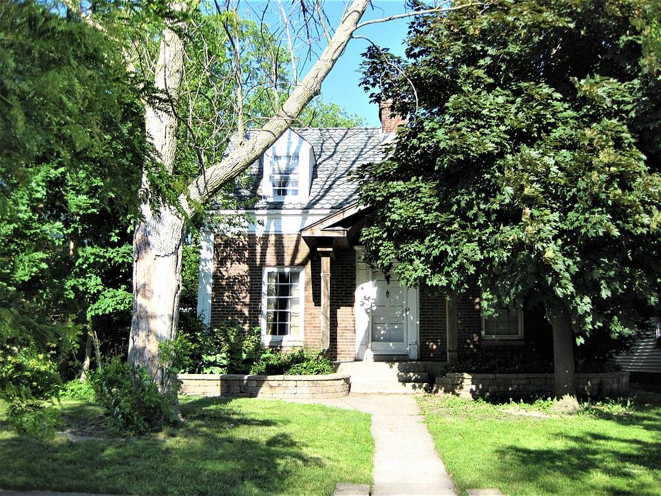 1st image of 1511 Parkview Ave