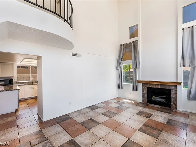 2655 Par Four Ln — Photo 9