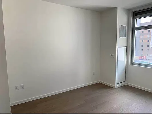 Rented by E Realty International Corp | media 25