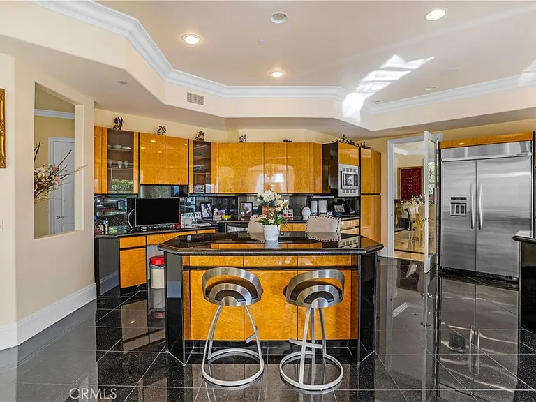 7231 Brandon Ct — Photo 32