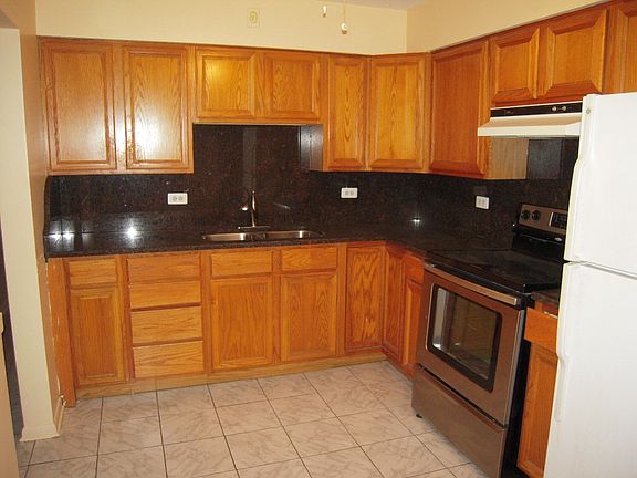 2nd image of 1616 Ogden Ave #2