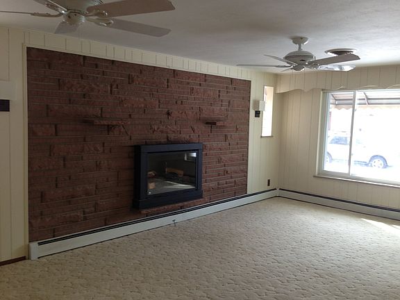 4th image of 2280 Marshall St