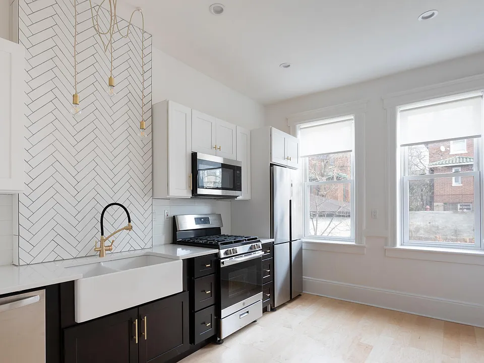 50 Hauxhurst Ave #1