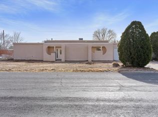 311 Hillandale Ave, Rio Communities, NM 87002