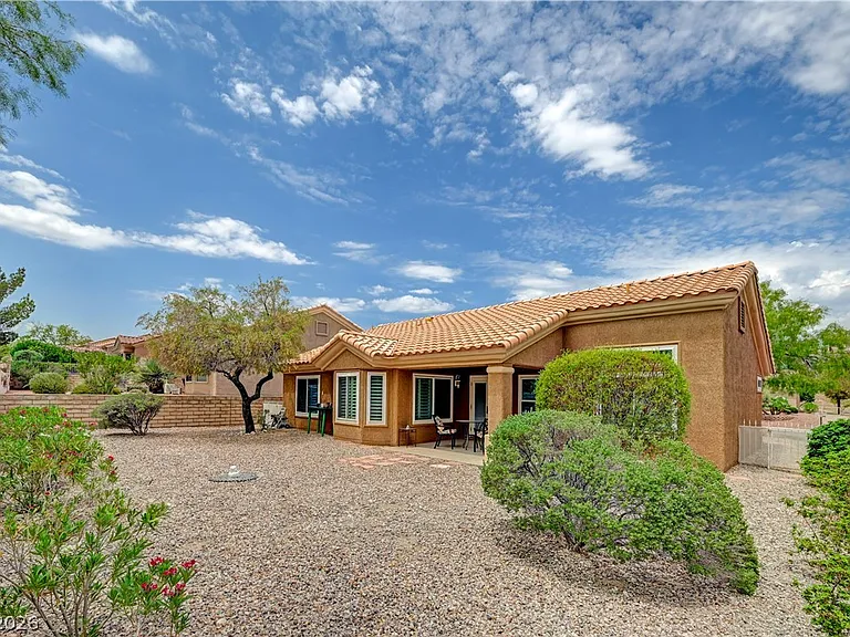 10609 Paradise Point Dr — Photo 46
