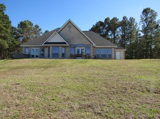 2152 McKnight Rd, Pollok, TX 75969