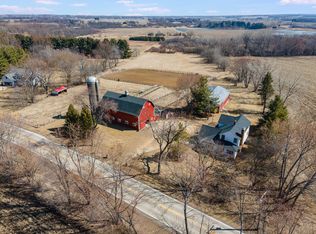 2120 Lamb Rd, Woodstock, IL 60098