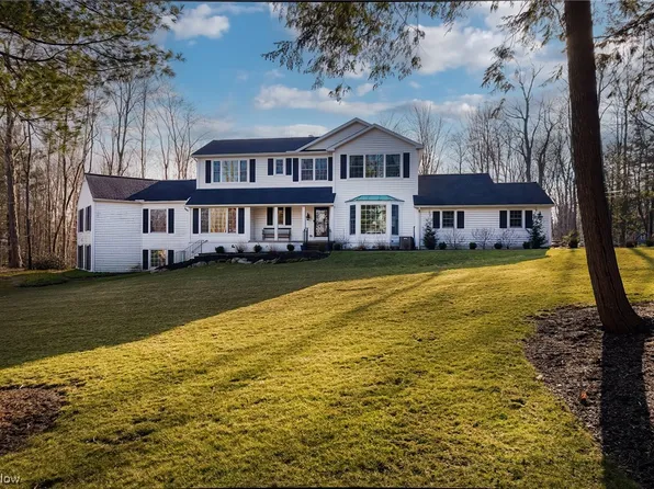 2840 Concord Rd, Pepper Pike, OH 44124