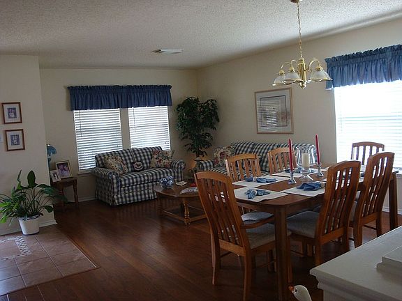 4th image of 1668 Willow Top Dr