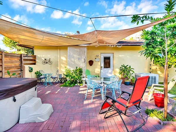 5880 SW 32nd Ter, Fort Lauderdale, FL 33312