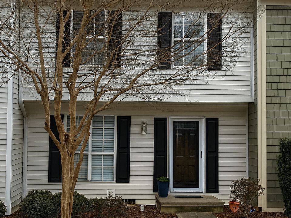 1st image of 2104 Queen Anne Ct