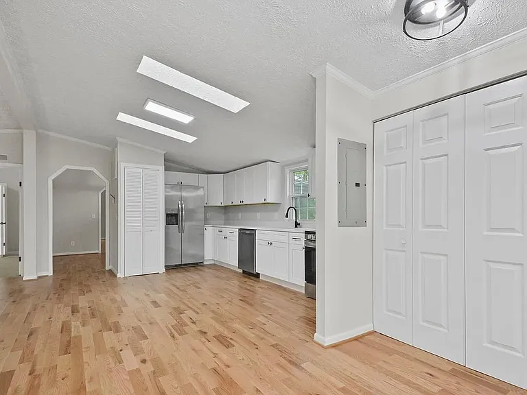 7254 Lipscomb Rd — Photo 23