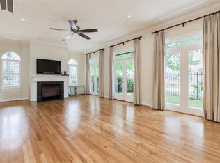 722 Roy St, Houston, TX 77007