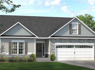 820 Sunset Pointe Dr, Salisbury, NC 28146