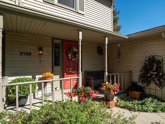 2nd image of 2728 Stonebridge DRIVE