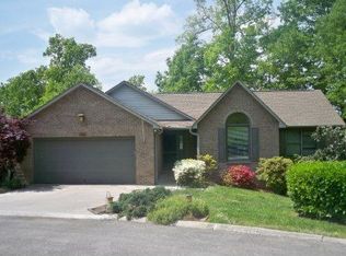 6804 Hunters Trl, Knoxville, TN 37921