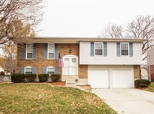 5322 Honey Comb Ln, Indianapolis, IN 46221