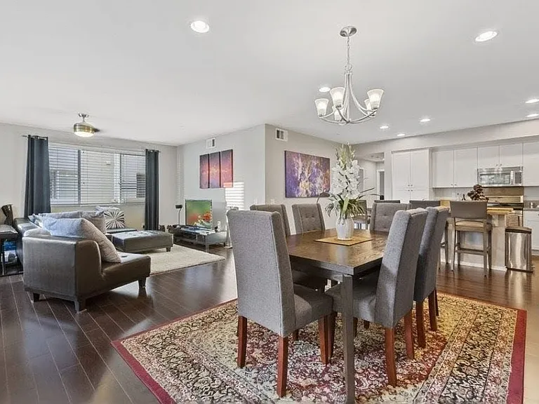The flow of this unit is natural, cozy, and well lit.