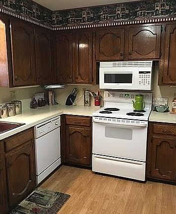 3rd image of 2113 Clarain Dr