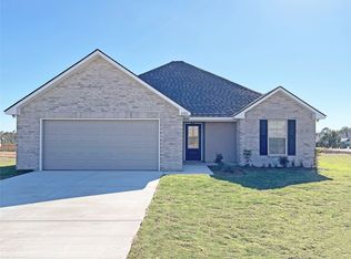 6583 Blanchard Lake Dr, Shreveport, LA 71107