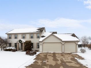 W5940 Geranium Dr, APPLETON, WI 54915