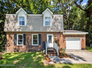 107 Northview Ct, Jacksonville, NC 28546