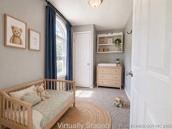 4th image of 705 N 12th St