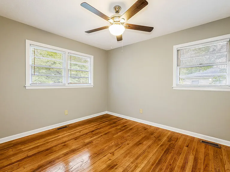 3523 Rosehill Rd — Photo 17