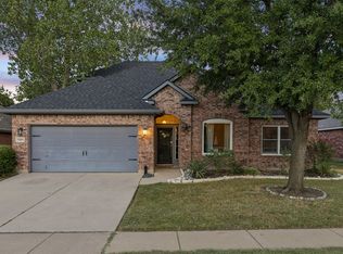 10404 Bear Creek Trl, Fort Worth, TX 76244