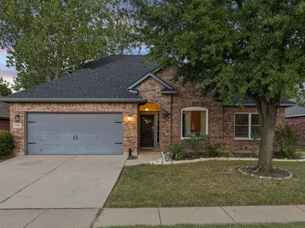 10404 Bear Creek Trl, Fort Worth, TX 76244