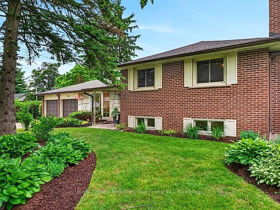 4th image of 119 Elizabeth Dr